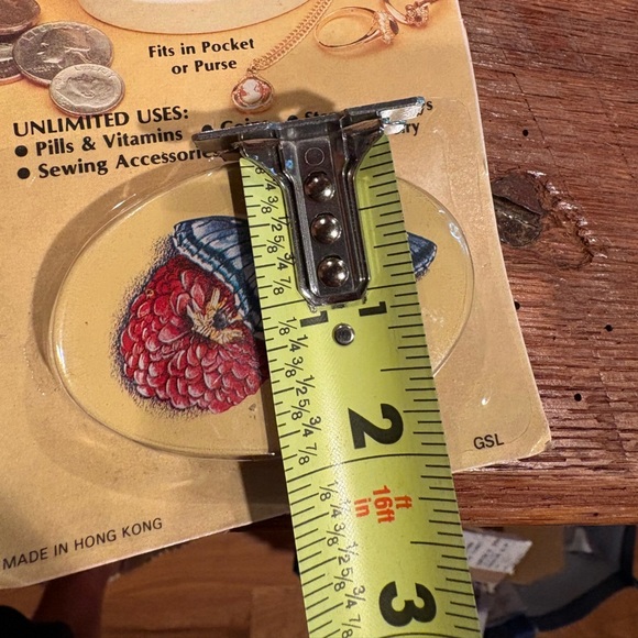 Vintage pill, Vitamins, Stamps BUTTERFLY TREASURE TIN NEW UNUSED - Picture 5 of 6